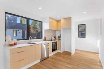 3/12 Newbridge Place, Ilam