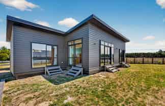 414 Main North Road, Bay View