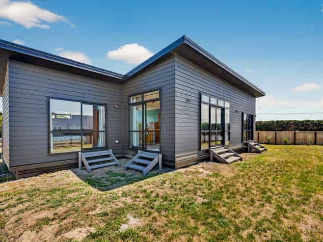 414 Main North Road, Bay View