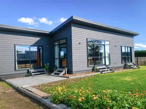 414 Main North Road, Bay View