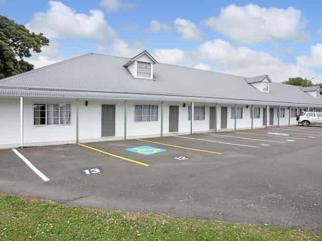 Freehold property known as ‘Esplanade Motel"