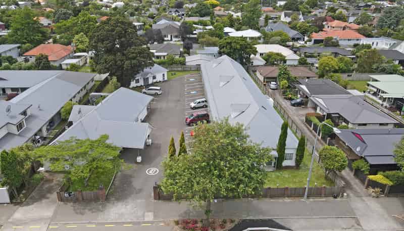 305/307 Fitzherbert Avenue, West End