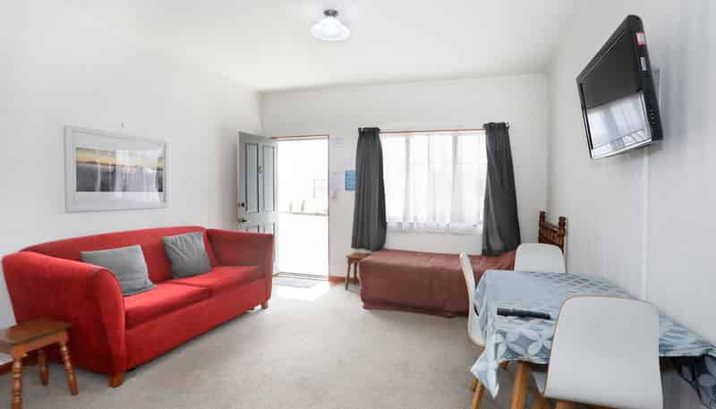 305/307 Fitzherbert Avenue, West End
