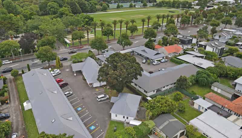 305/307 Fitzherbert Avenue, West End