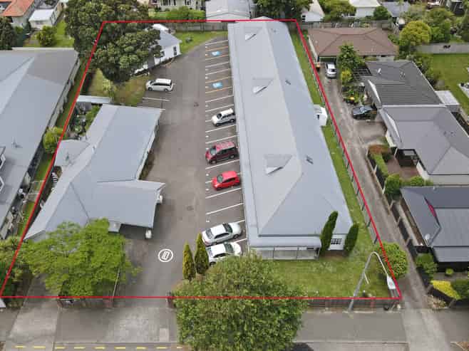 Freehold property known as ‘Esplanade Motel"