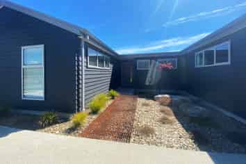 30 Sandford Terrace, Lower Shotover