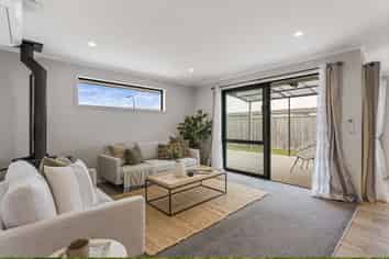 78 Huka Heights Drive, Rangatira Park