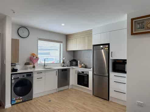 3/304 Waterloo Road, Hornby