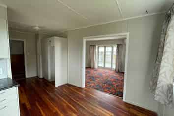 40 Clayton Avenue, Otara