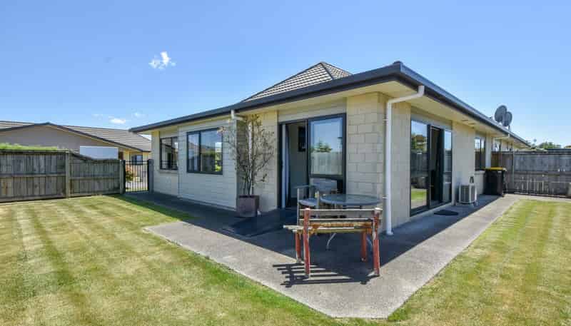 7 Ashmore Park Road, Carterton