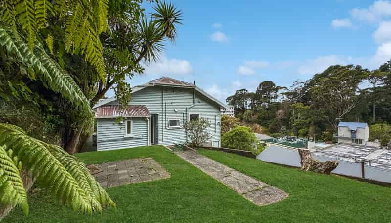 2/20C Glenmore Street, Thorndon