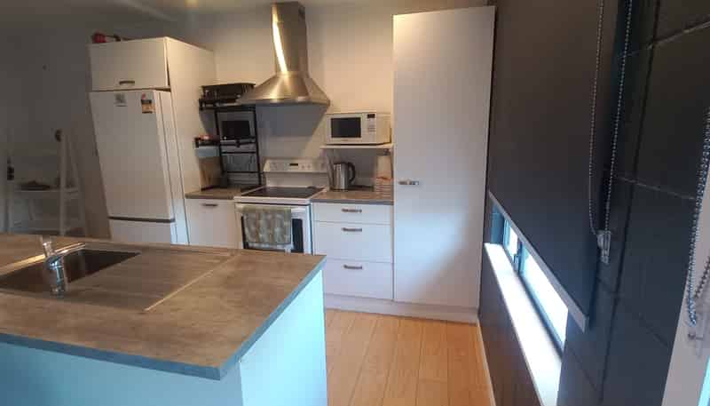 22B Foster Crescent, Snells Beach