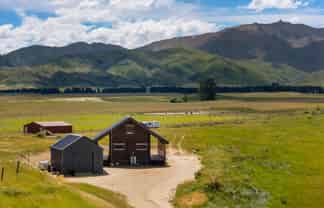 38 Scrubby Gully Road, Springvale