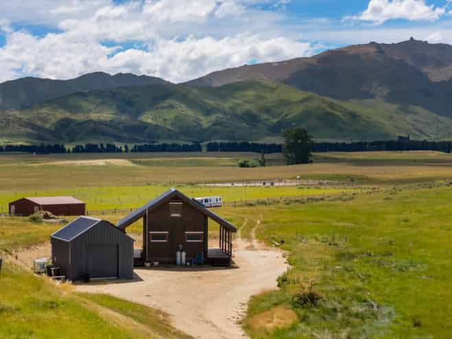 38 Scrubby Gully Road, Springvale