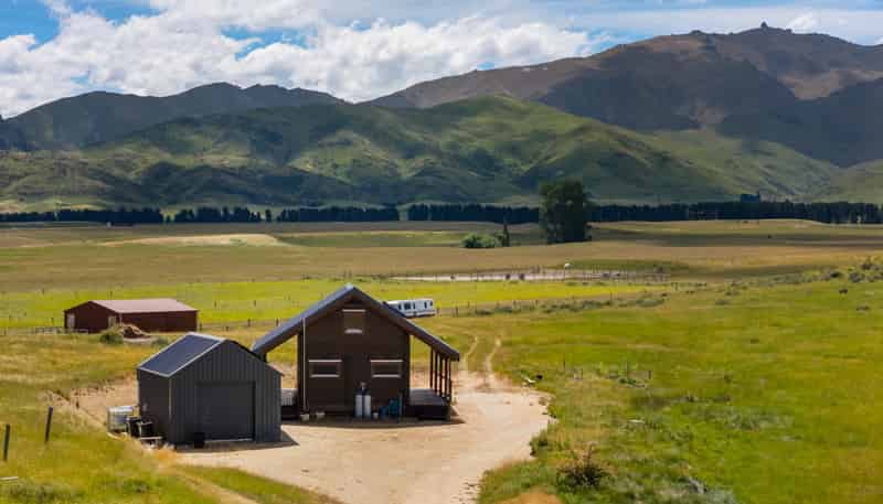 38 Scrubby Gully Road, Springvale