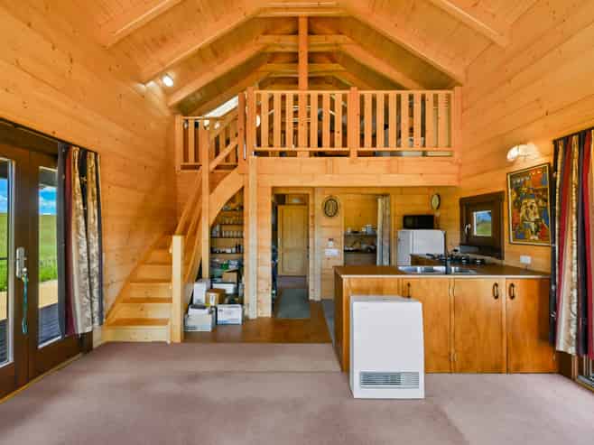 38 Scrubby Gully Road, Springvale