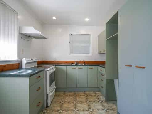 1/18 Shirley Ave, Papakura