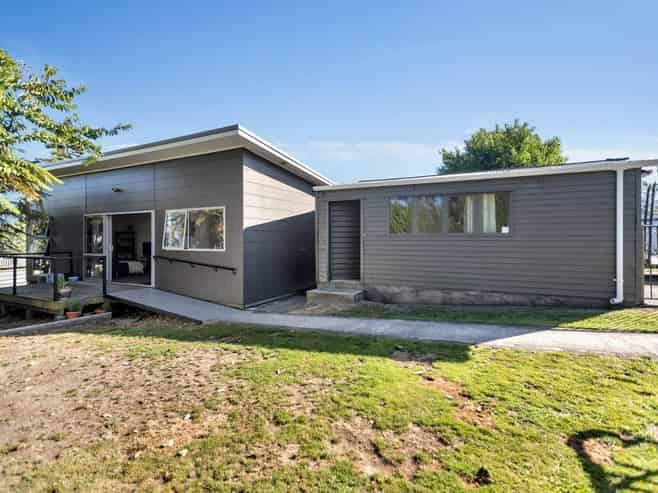 A/10 Bay Grove , Pukehangi