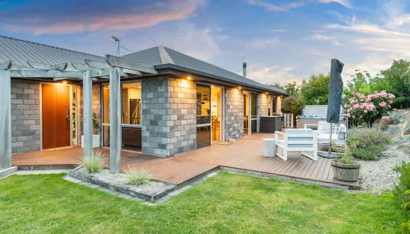 18 Lancaster Lane, Waldronville