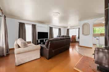 246 Clyde Street, Hamilton East