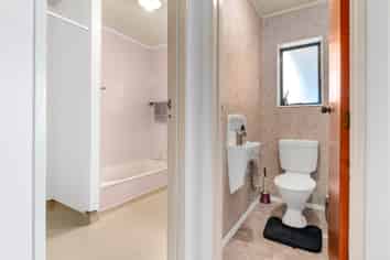 246 Clyde Street, Hamilton East