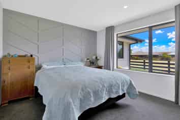 33 Seadown Crescent, Amberley