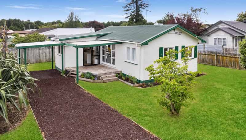 13 Victory road, Fairy Springs