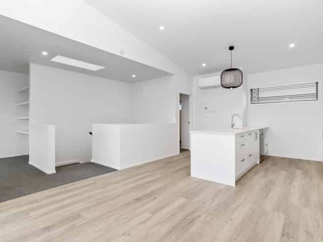 4/7 Wellington Street, Hamilton East