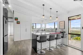 23 Tanekaha Drive, Parahaki