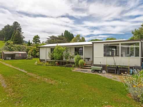 11 Motu Road, Matawai