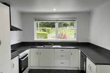 16 Clyde Carr Crescent, Timaru Central