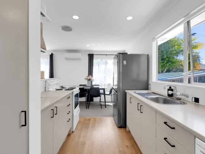 21B Storey Avenue, Forest Lake