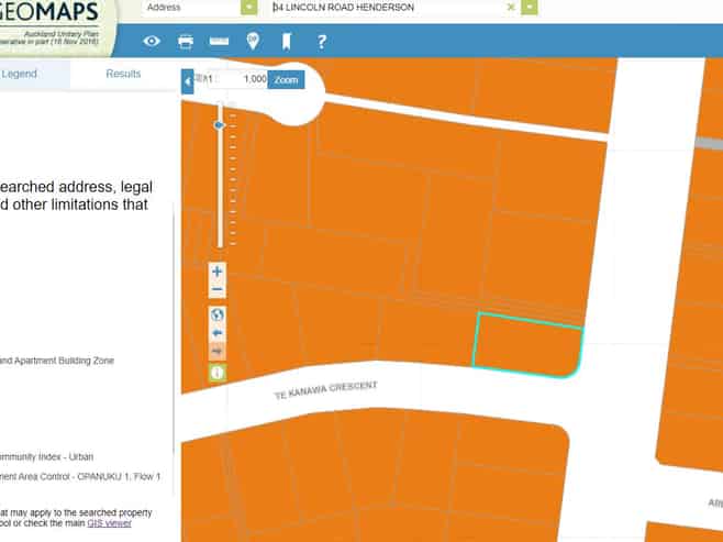 For Lease- Prime corner on Lincoln Rd.