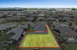 113 Northwood Avenue, Mahora