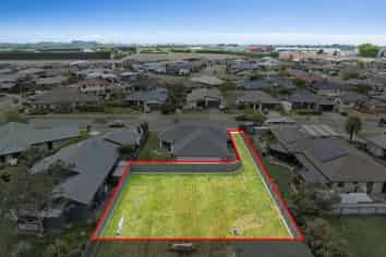 113 Northwood Avenue, Mahora