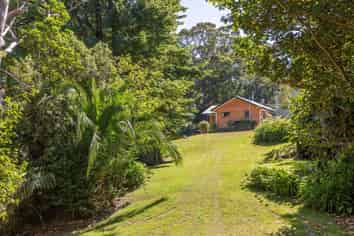  8/3382 Pourerere Road, Pourerere