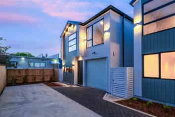 2/71 Wintere Road, Papatoetoe