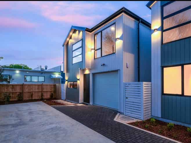 2/71 Wintere Road, Papatoetoe