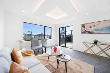 2/71 Wintere Road, Papatoetoe