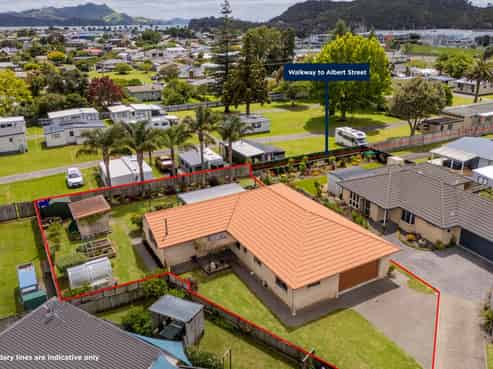 19 Cobham Lane, Whitianga