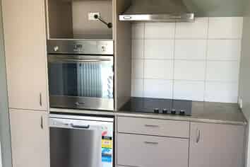 39 Paritutu Road, Spotswood