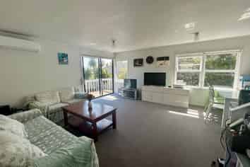 B/58 Matipo Road, Mairangi Bay