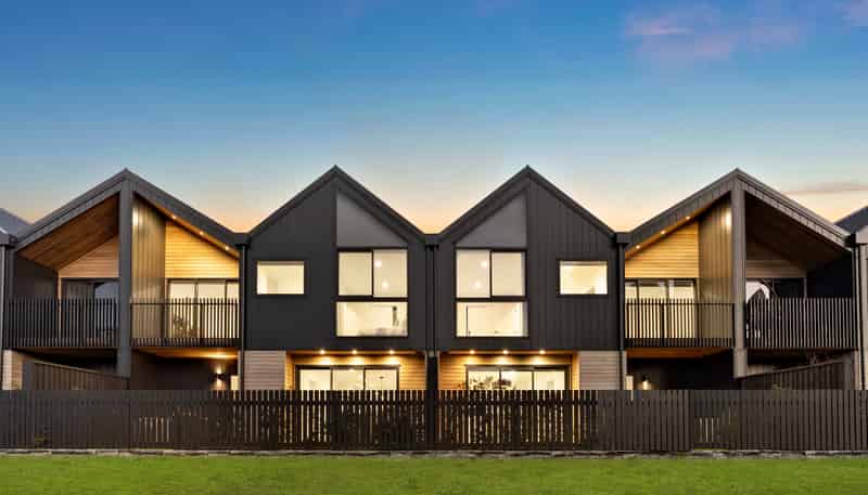 7/51 Taipari Road, Te Atatu Peninsula