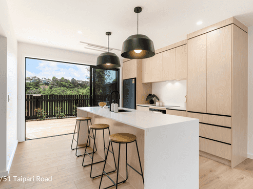 7/51 Taipari Road, Te Atatu Peninsula