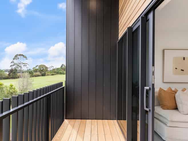 7/51 Taipari Road, Te Atatu Peninsula