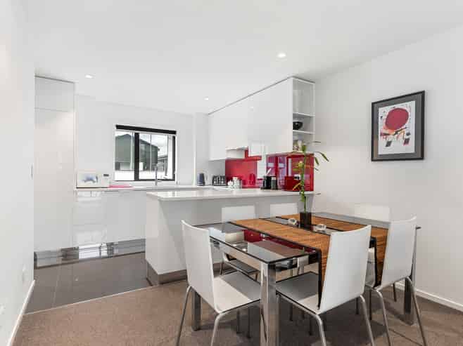 Suite 22/8 Dock Street, Auckland Central