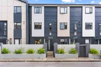 Suite 22/8 Dock Street, Auckland Central