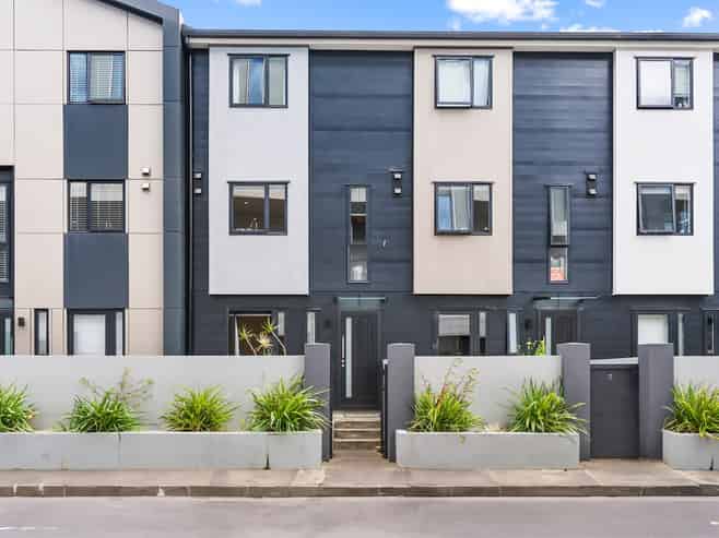 Suite 22/8 Dock Street, Auckland Central