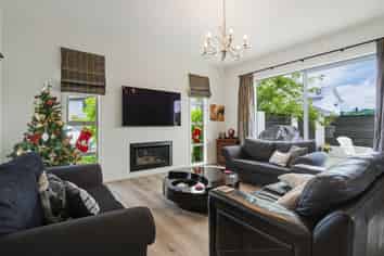 48 Holyport Close, Fairfield