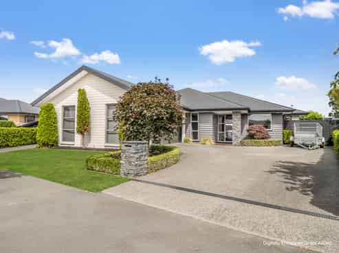 28 Pentire Parade, Lincoln